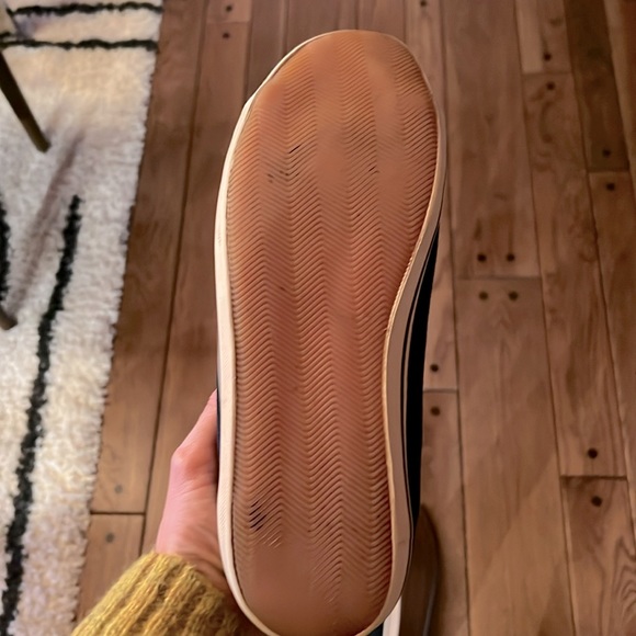 H&M Men’s Navy Blue Canvas Sneaker Size 44 - Picture 2 of 3